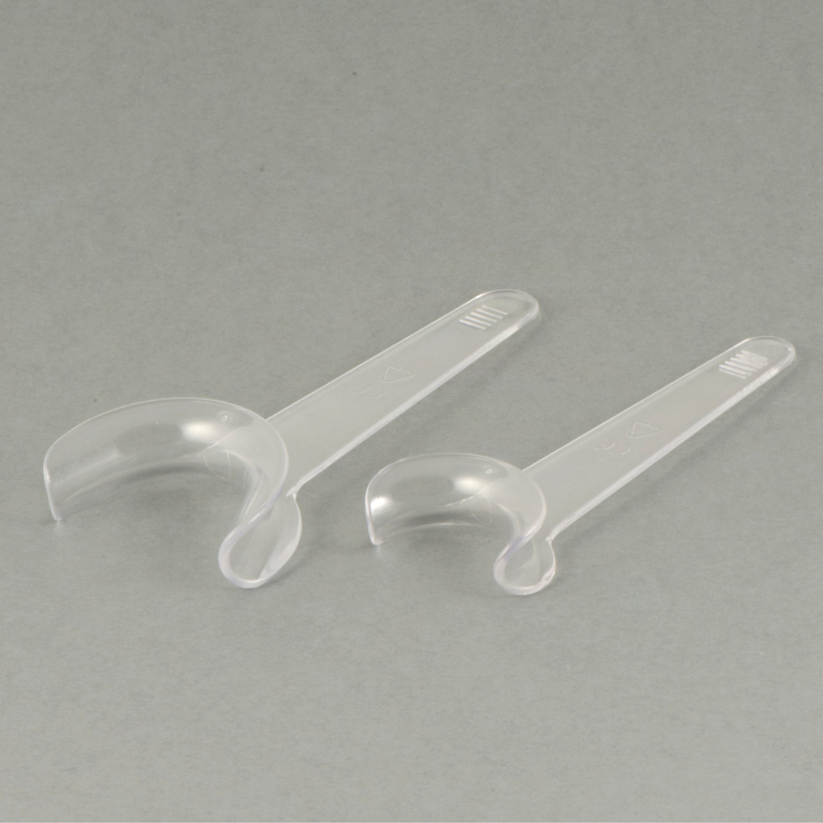 SINGLE SIDED - standard shaped retractor